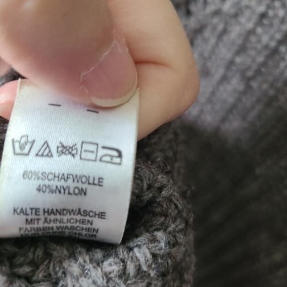 CYNTHIA ROWLEY Lambswool Blend Brown knit Long Sleeve Sweater Size SM - Picture 5 of 5